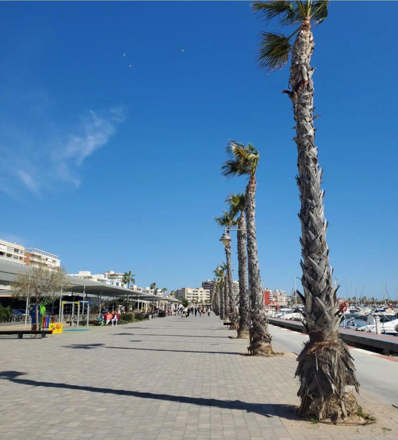 Stylish Apartment In Santa Pola Bagian luar foto