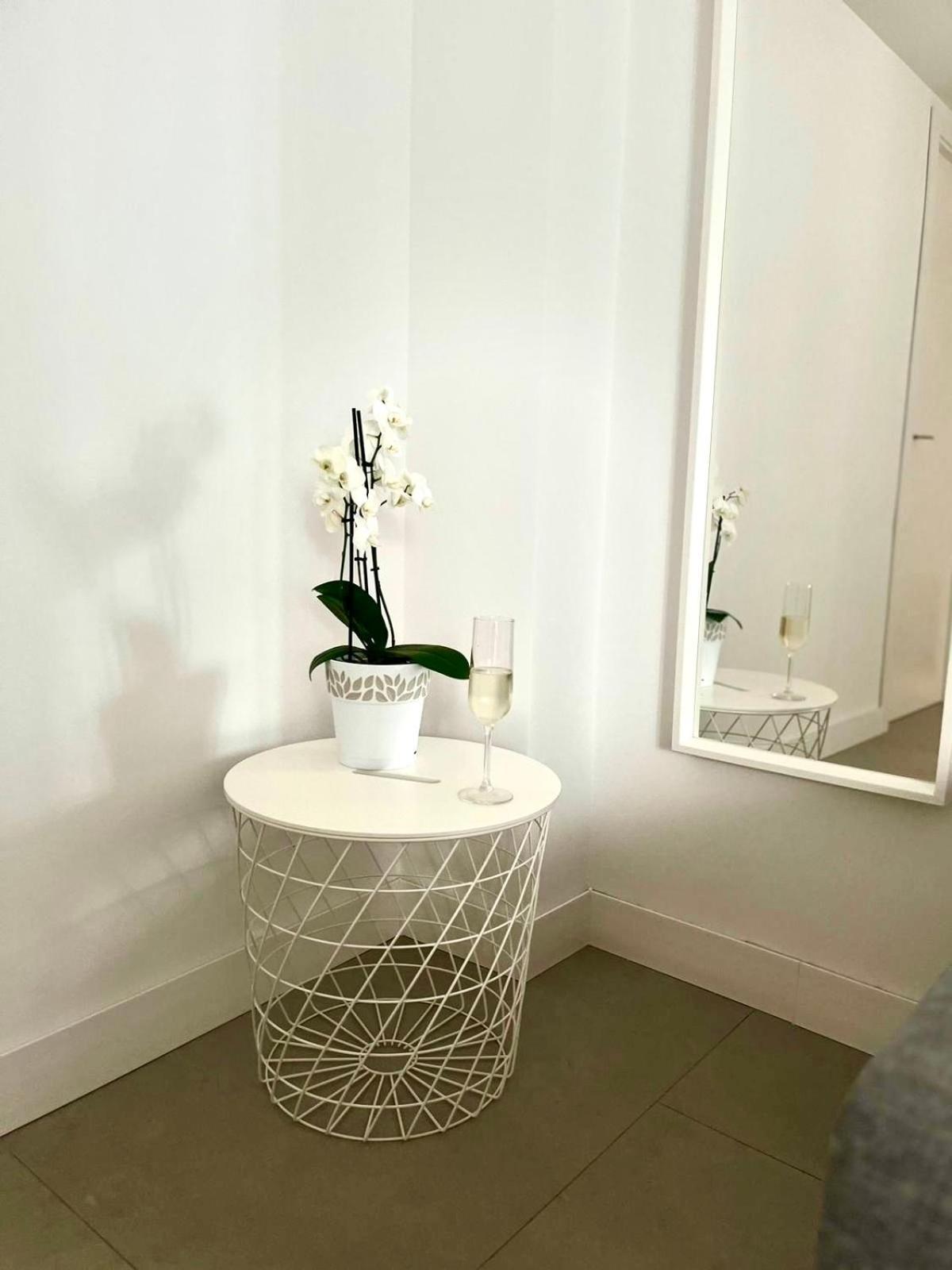 Stylish Apartment In Santa Pola Bagian luar foto